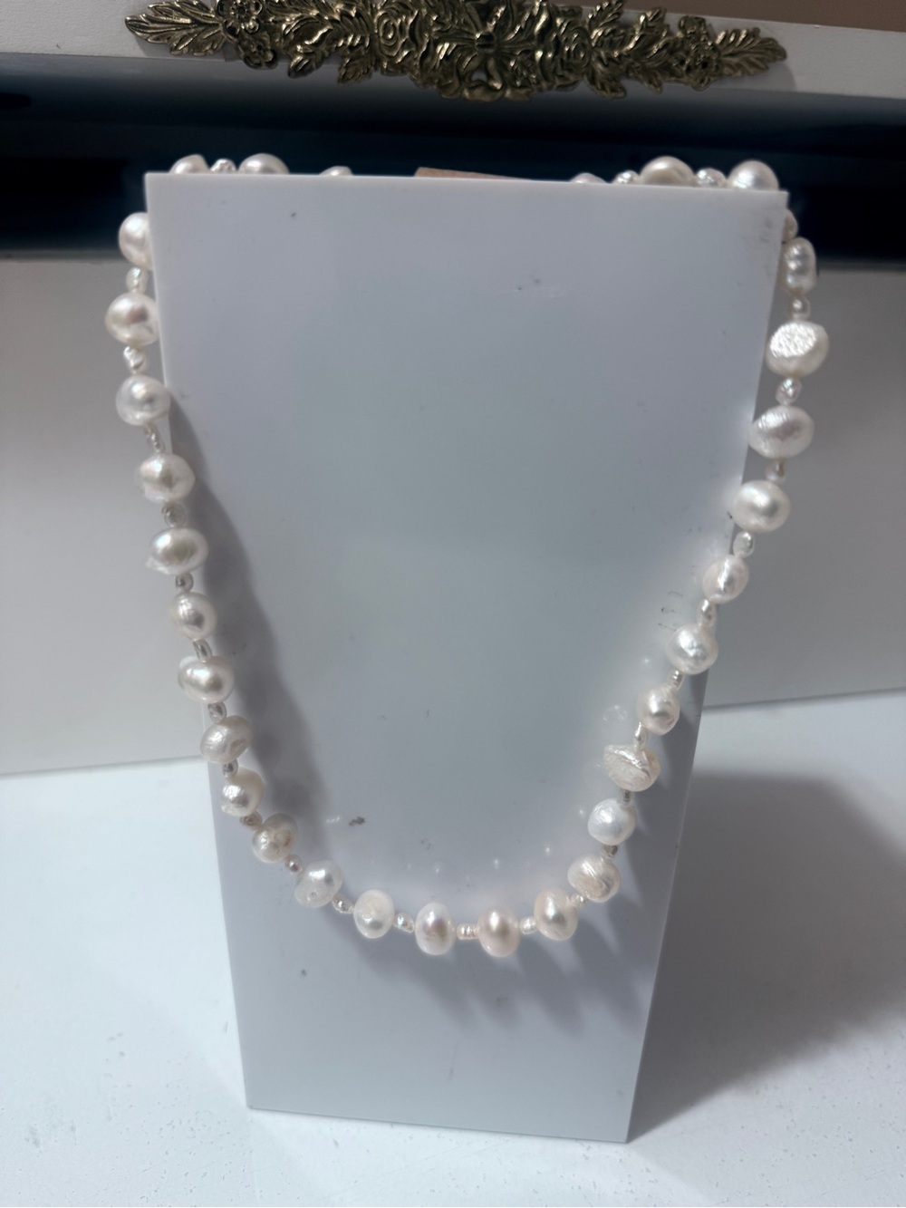 Freshwater pearl necklace, baroque pearl strand Pearl Beaded- White - Picture 3 of 6